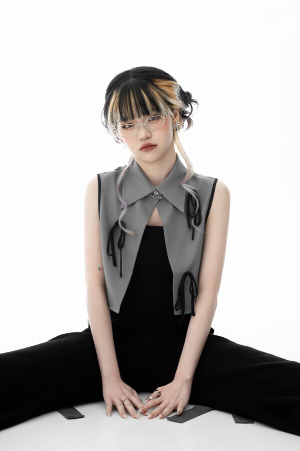 Sleeveless Ribbon Top