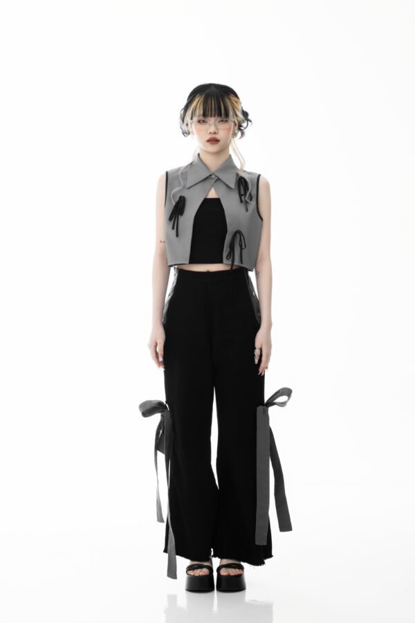 Sleeveless Ribbon Top - Image 4