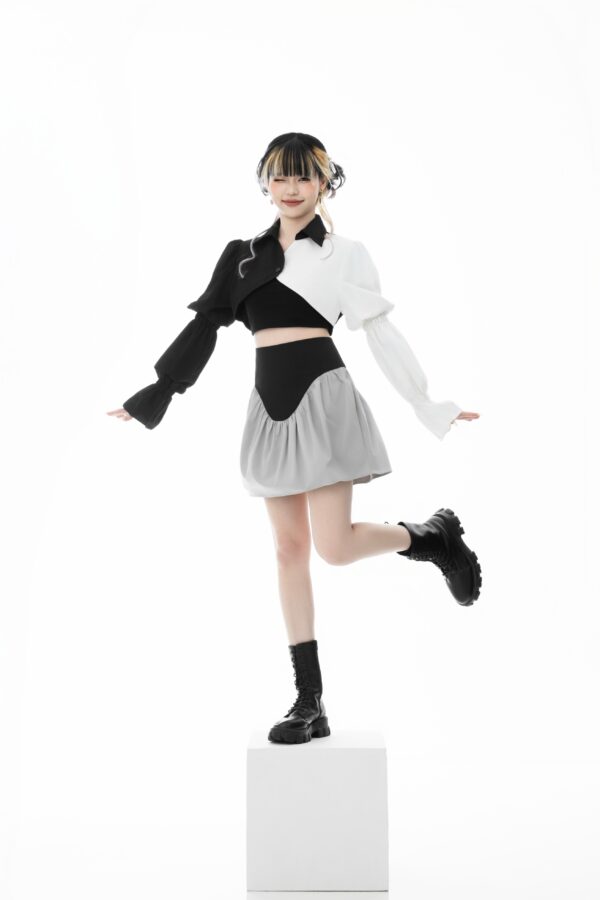 Puff-Sleeve Jacket - Image 4