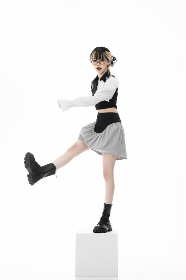 Puff-Sleeve Jacket - Image 3