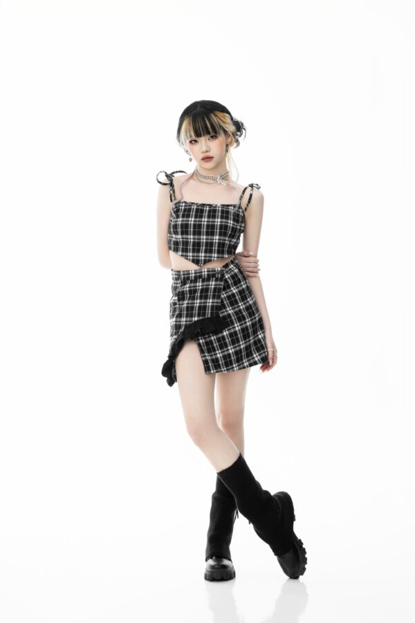 Plaids Short Skirt - Image 2